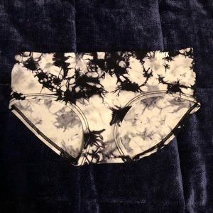 VS Pink Hipster Panties